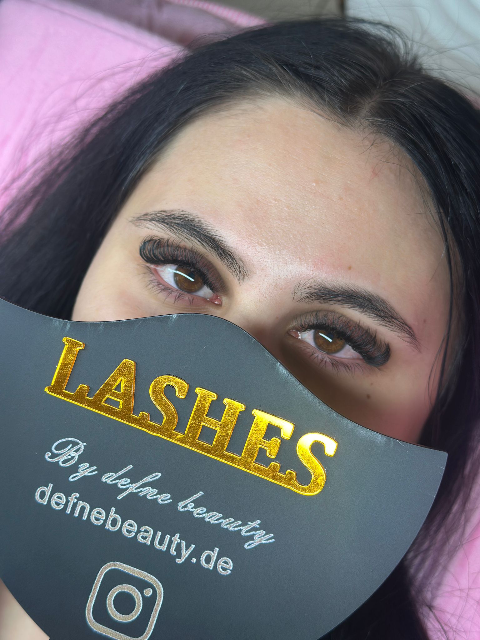 Wimpern & Augenbrauen 